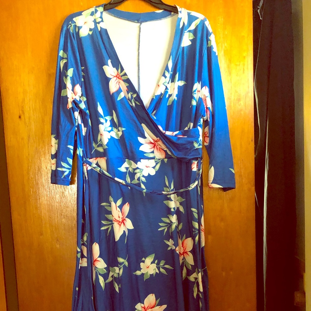 Short faux wrap dress plus size